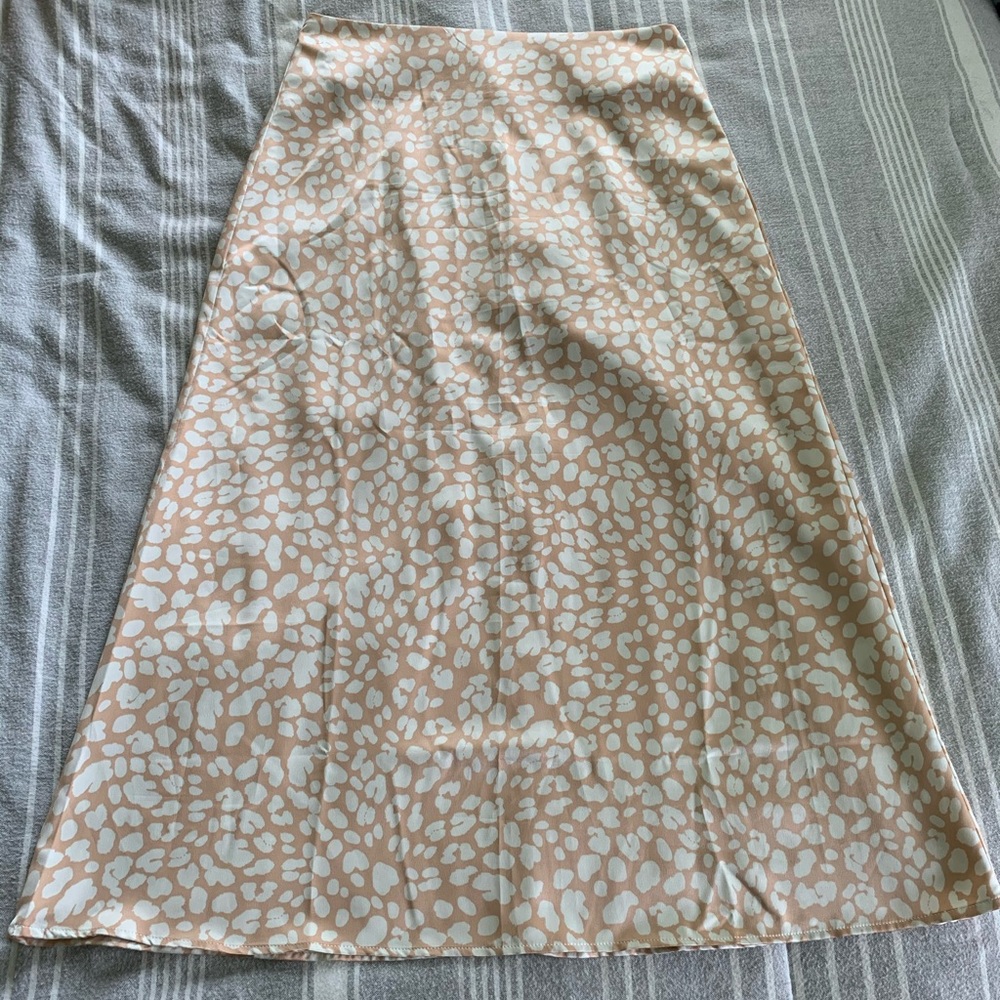 Luca and Grae cheetah print satin skirt